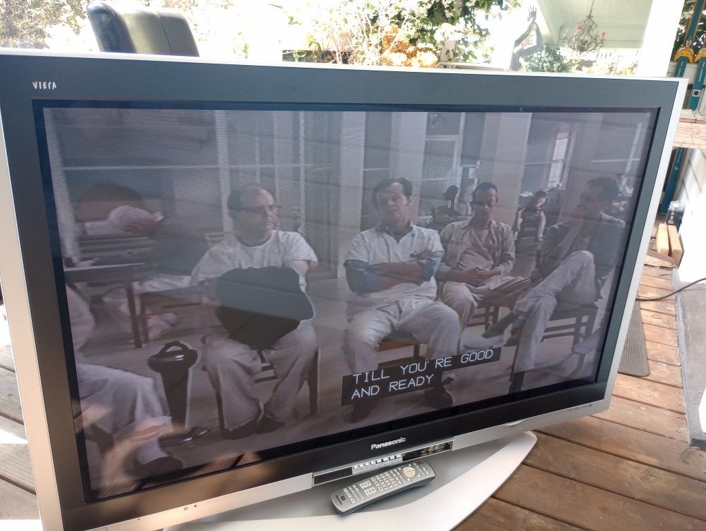 Panasonic Viera Th-50PX60U 50" 720p HD Plasma Television 2007 Retro