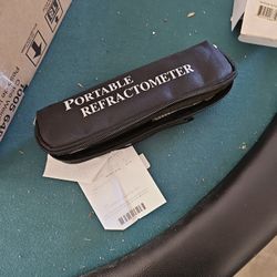 Refractometer NEW IN Box 