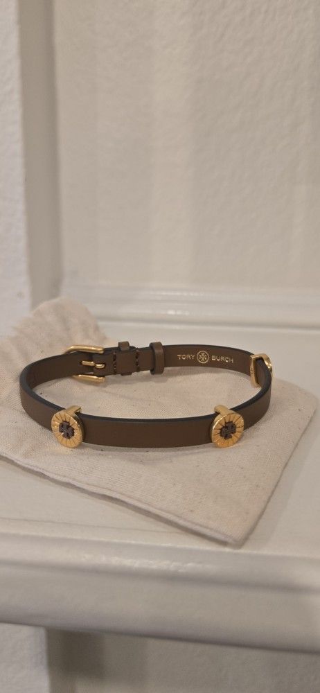 Brand New Tory Burch Britten Rolled Brass Brown Enamel Single Wrap Leather Bracelet
