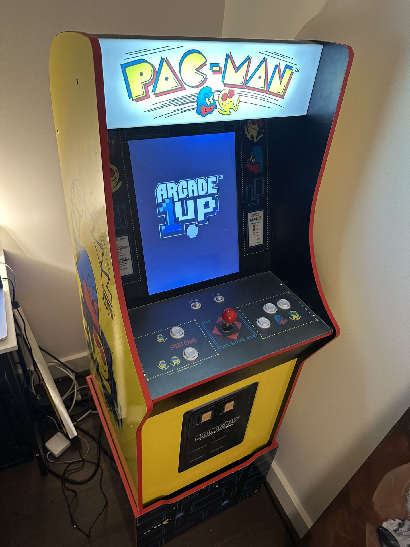 Arcade1Up PAC-Man Deluxe Arcade Machine for Home - 5 Feet Tall - 12 Classic Games