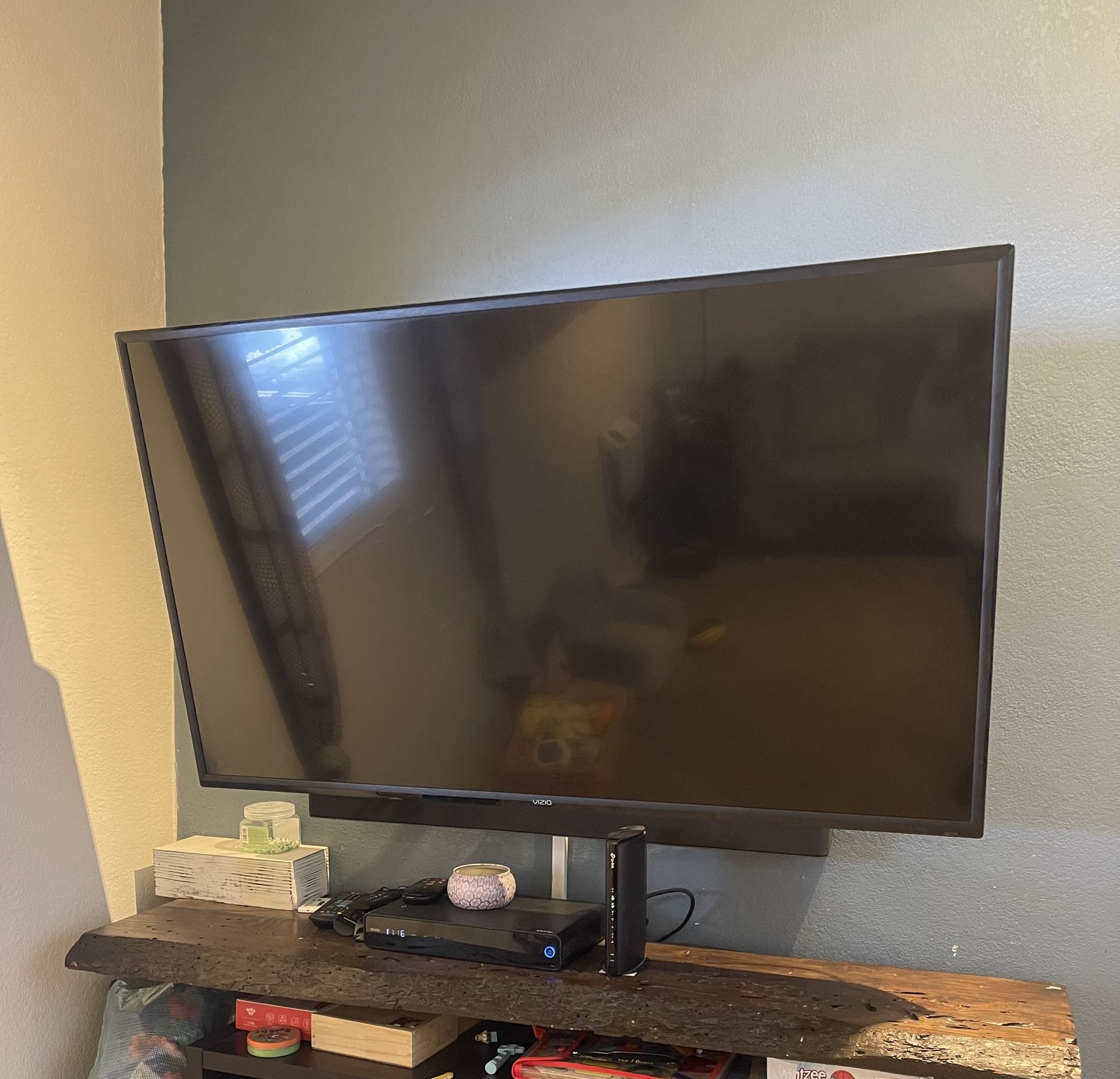 VIZIO V-Series 55" 4K HDR Smart TV
