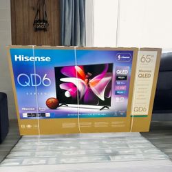 HD340 65QD6 65” Hisense smart 4k Qled Hdr Tv floor model 