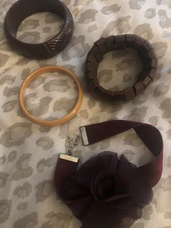 Wood Bracelet from Puerto Rico and 🌺 necklace