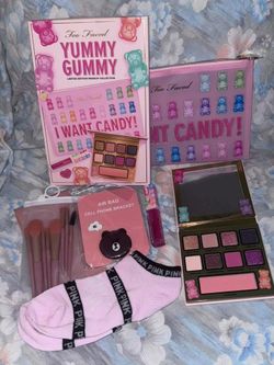 NEW ITEMS! SPECIAL DEAL! TOO FACED BUNDLE! $25