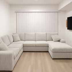 CORDUROY sectional 👌🏻👌🏻👌🏻👌🏻 - SLEEPER