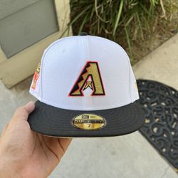 New Era Hat Fitted Cap Diamond Back