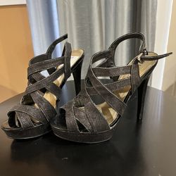 Black Guess Heels 