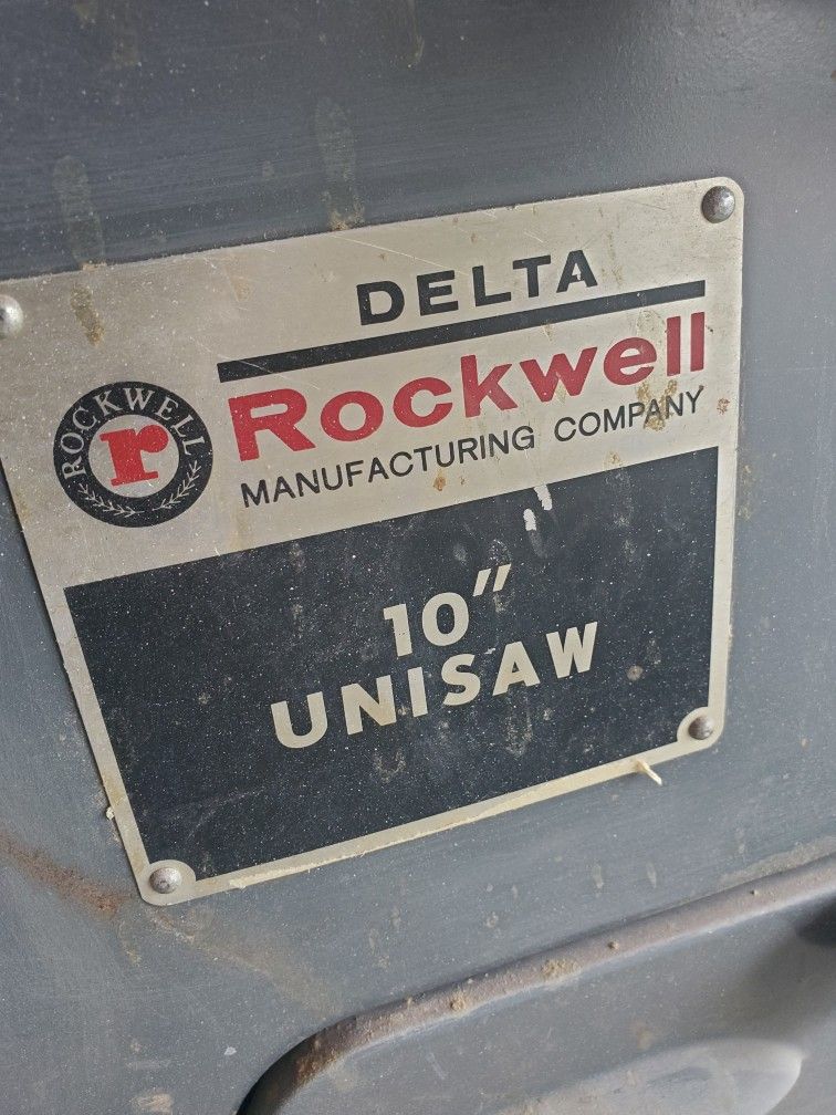 Delta Rockwell UNISAW 10" With VEGA FENCE 