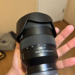Sony G Lens F/4 24-105 mm