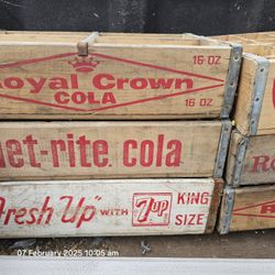 13 WOODEN CRATE CHICAGO IL.