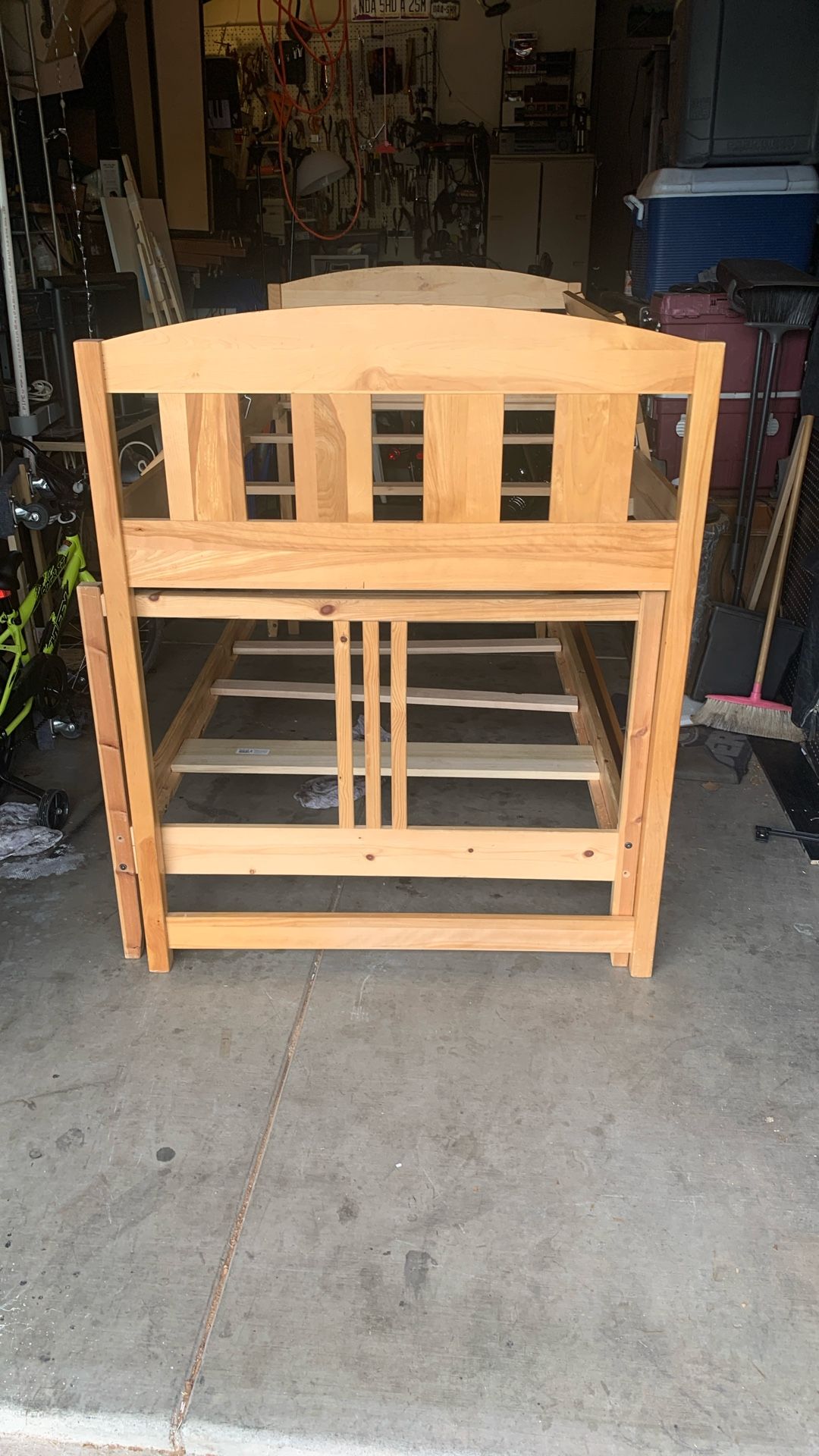 Bunk bed
