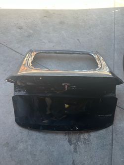 2020 2024 tesla model y tailgate trunk