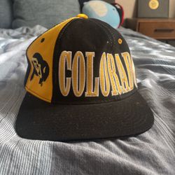 CU (UNIVERSITY OF COLORADO) VINTAGE SNAPBACK HAT.