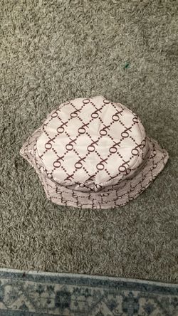 Xoxo bucket hat