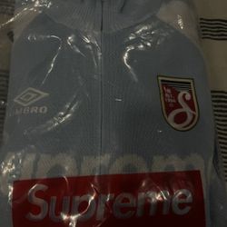 Supreme Kit Umbro 