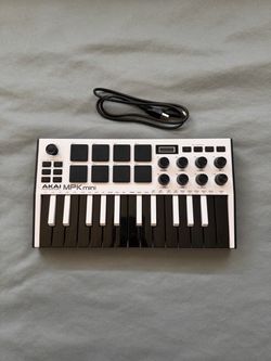 AKAI MPK Mini