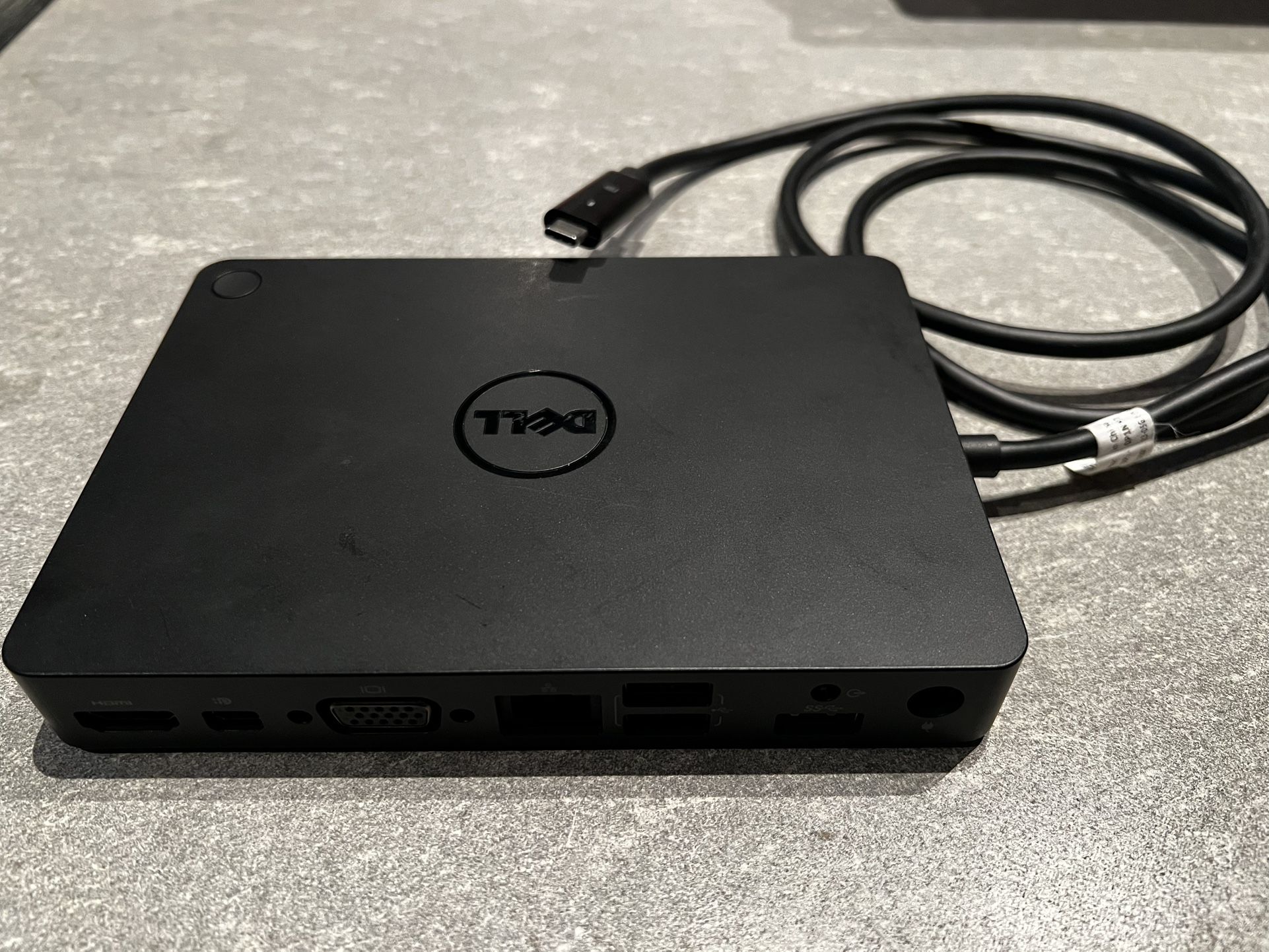 Dell WD15 USB C Docking Station, USB-C Double Displays or Single 4K Display Docking Station with MiniDP, HDMI and VGA for Dell USB C Laptops (