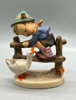 Vintage porcelain figure 1950-s. W. Germany