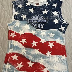 Vintage 2005-Harley-Davidson sleeveless tank top featuring a patriotic American flag Ladies size L