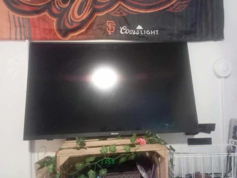 43"Pioneer Fire Tv