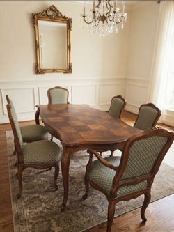 Authentic Villandry by Henredon Dining Set (Table, 2 Leaves & 8 Chairs)