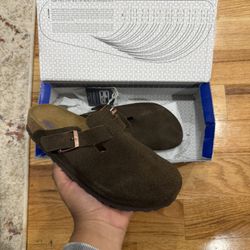 Birkenstock Boston BS Mocha Suede Clogs Men’s 7 / Women’s 9