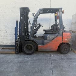 Toyota Forklift 