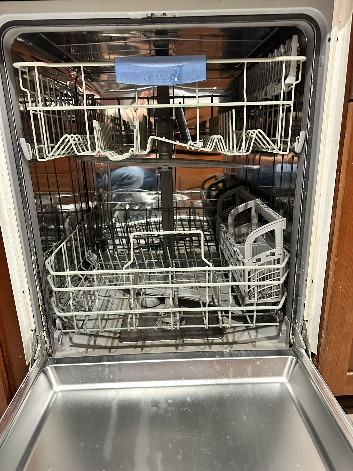 Bosch Dishwasher for Sale in San Antonio, TX OfferUp