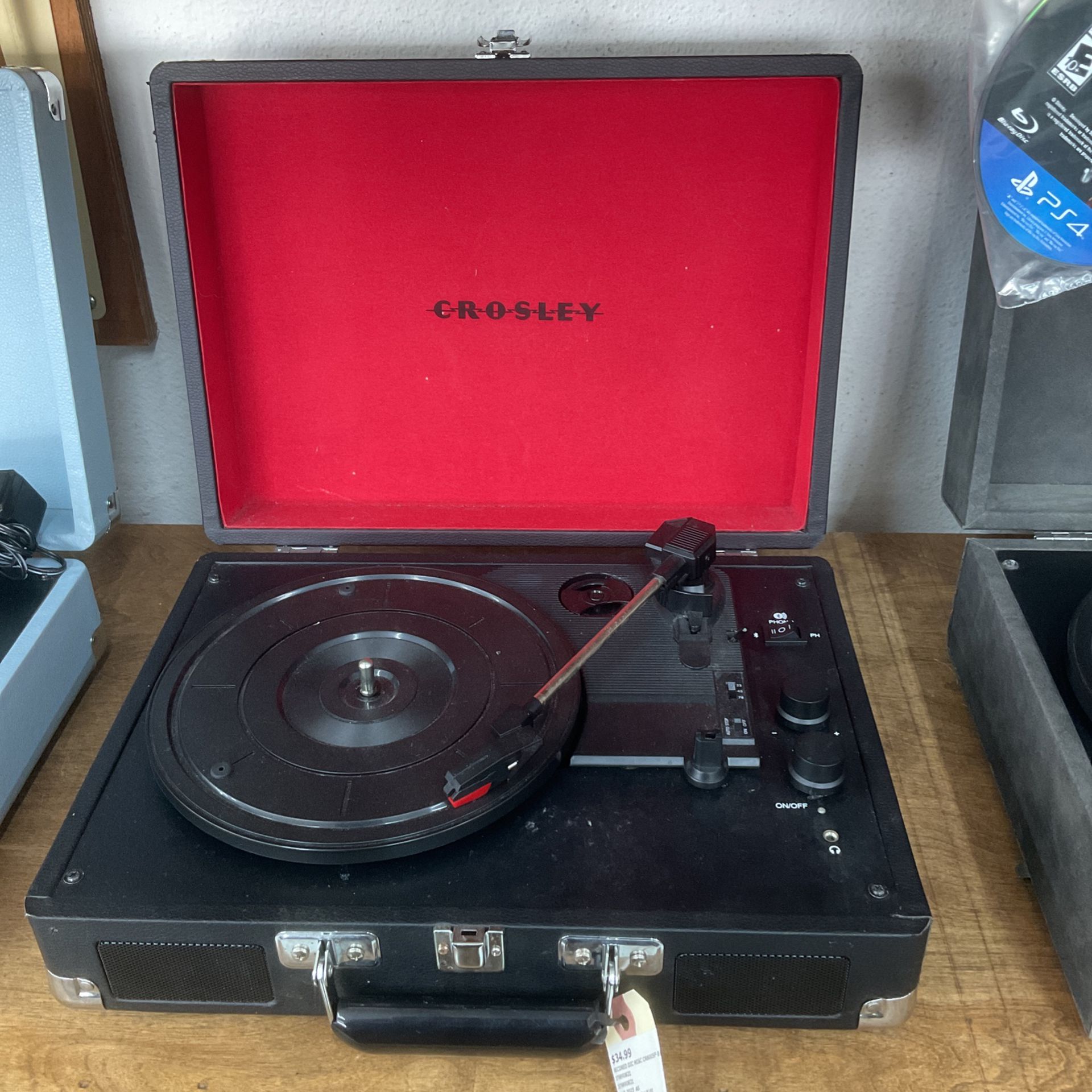 Crosley Cruiser Premier Vinyl Record Player with Speakers with wireless Bluetooth - Audio Turntables