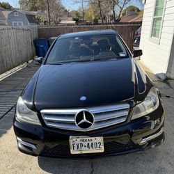 2012 Mercedes Benz C300