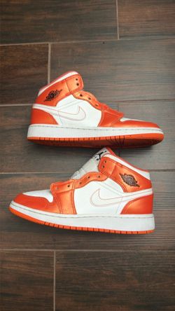 Jordan 1 mid big kids