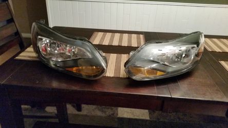 2012 focus titanium headlights