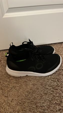 OOFOS Men’s Shoes Size 11