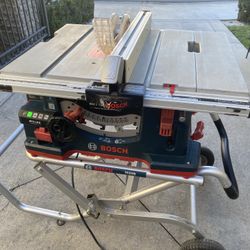 Bosch Reaxx 10” Table Saw GTS1041A