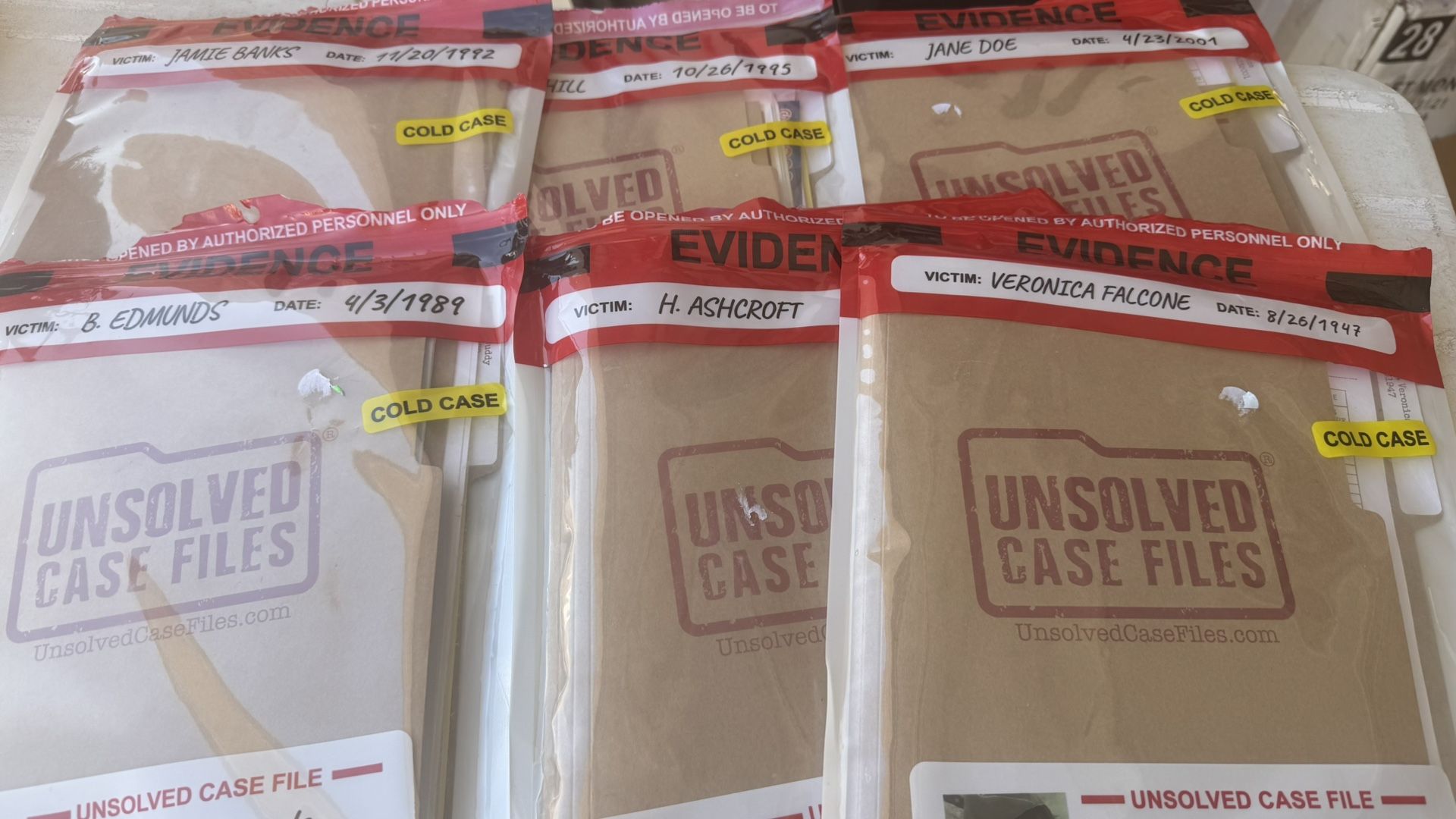 Unsolved Case Files-Can You Solve The Case?