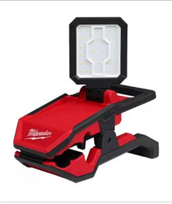 Milwaukee M18 18-Volt 2000 Lumens Lithium-Ion Cordless Rover LED Clamping Flood Light (Tool Only)Brand New