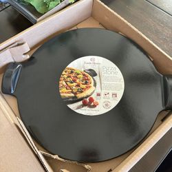 Crate & Barrel Pizza Stone