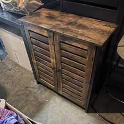 Wooden Liquor Cabinet 