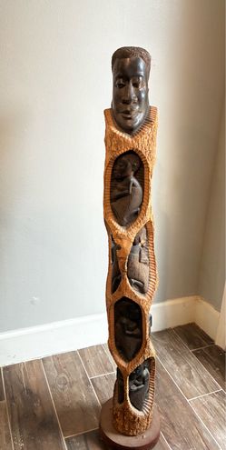 Wood sculpture