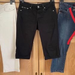 Women's Assorted Juniors Capri Pants Size 3