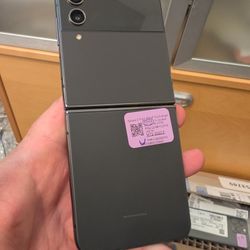 Sim Unlocked Samsung galaxy Z FLIP 4 256gb 