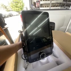 T Style 15 Inch Android Radio Professional Installation