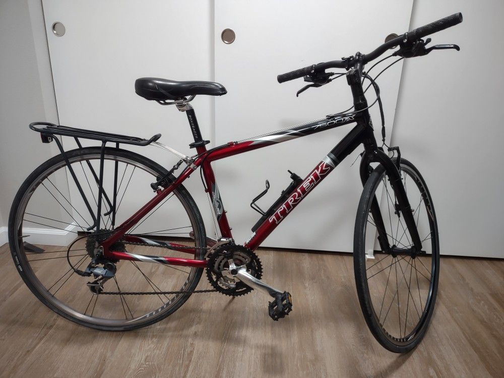 Trek 7500 FX Bike