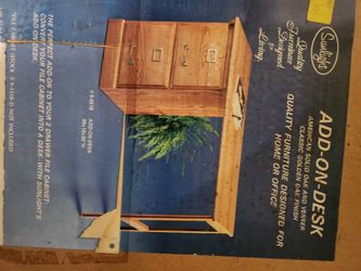 New . Small Office Desk