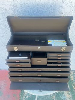 Kennedy 526 11-Drawer Machinist’s Chest Toolbox With Keys USA