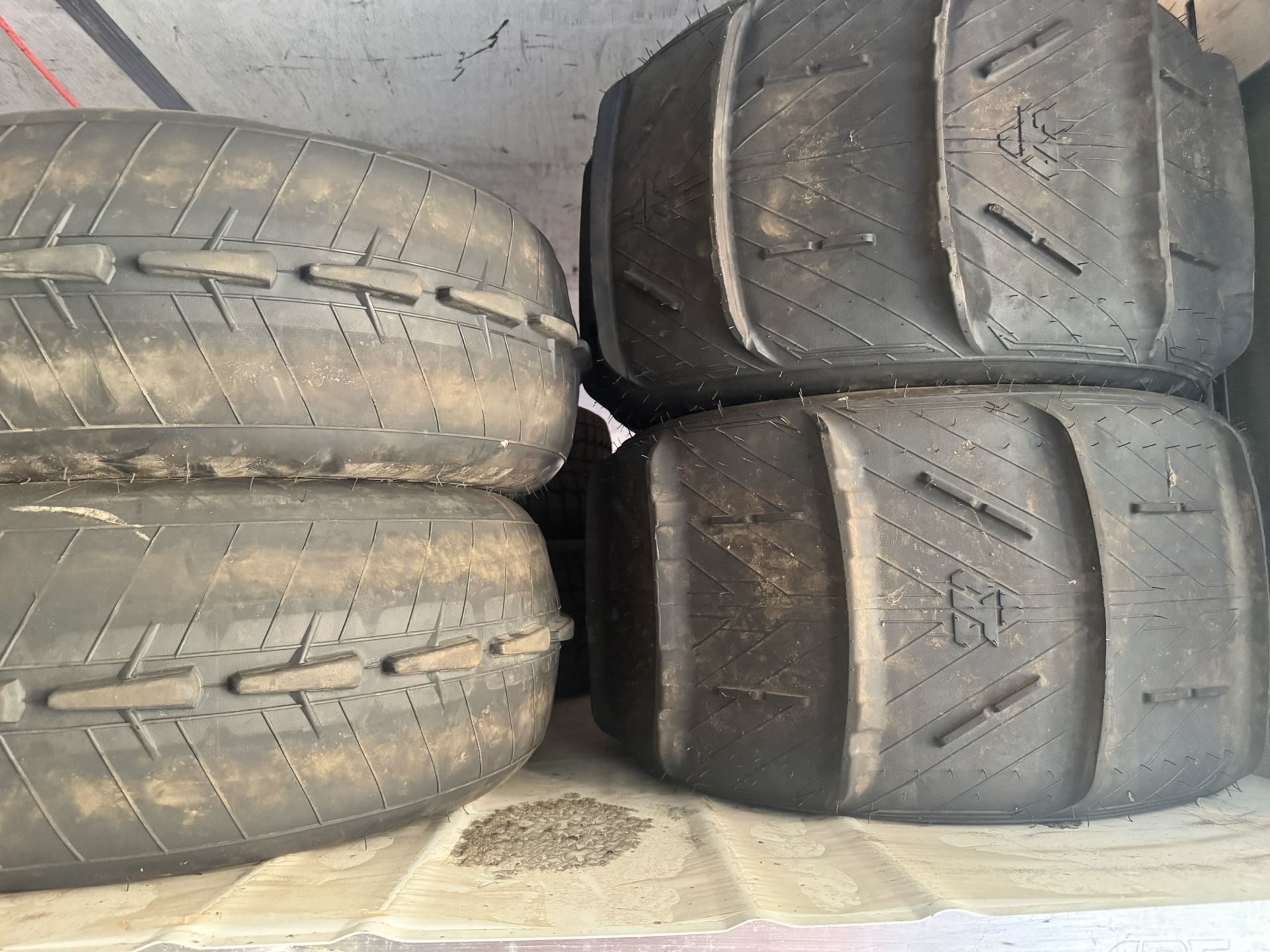 28x12/r14 Front And Rear Sand Tires