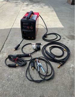 Lincoln Electric 180 Amp Weld-Pak 180i Multi-Process Stick/MIG/Flux-Core/TIG, 120V or 230V Aluminum