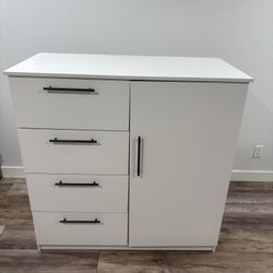 Dresser For Sale 