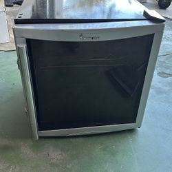 Magic Chef Wine Cooler