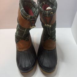 Tommy Hilfiger Acadia Snow Boots Size 8